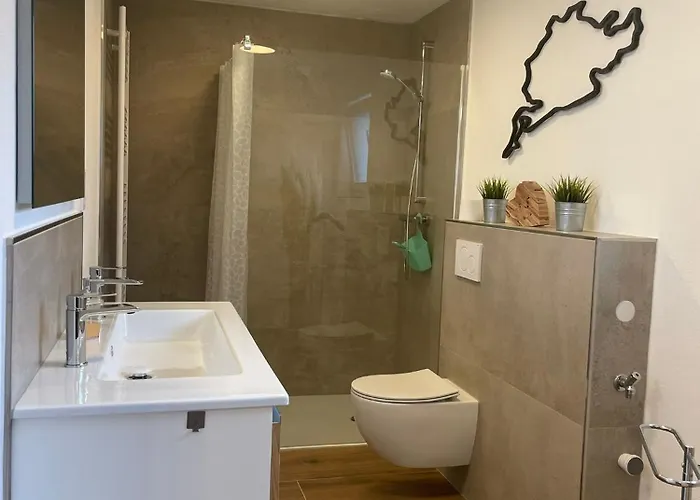 In Am Nuerburgring Appartement *